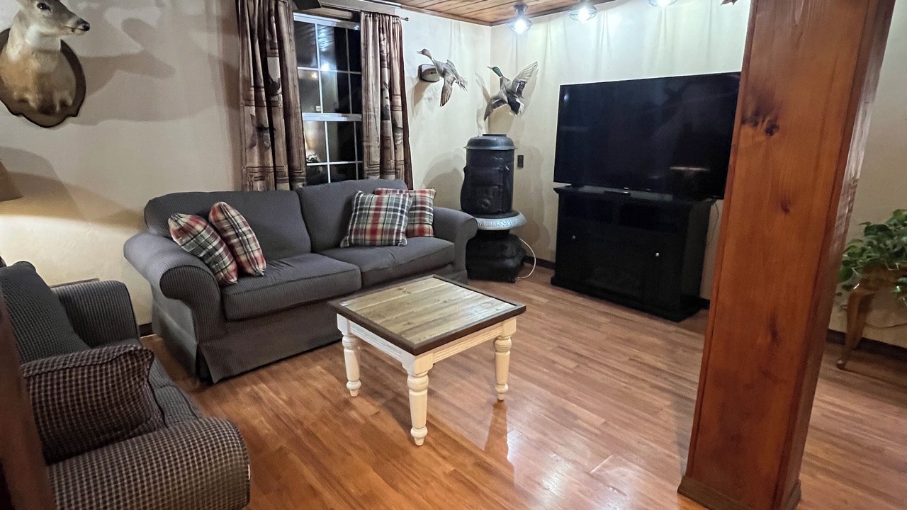 Photo of Livingroom in Christopher