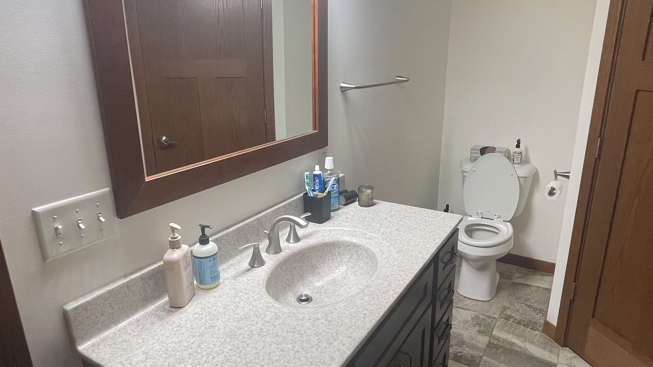Photo of Bathroom in Putnam