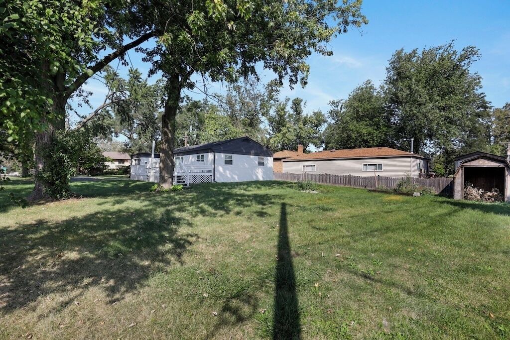 Photo of Outdoor in Willowbrook
