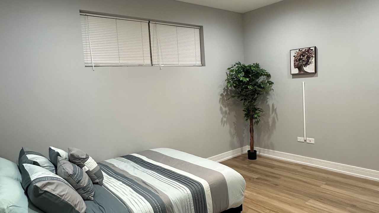 Photo of Bedroom in Bronzeville