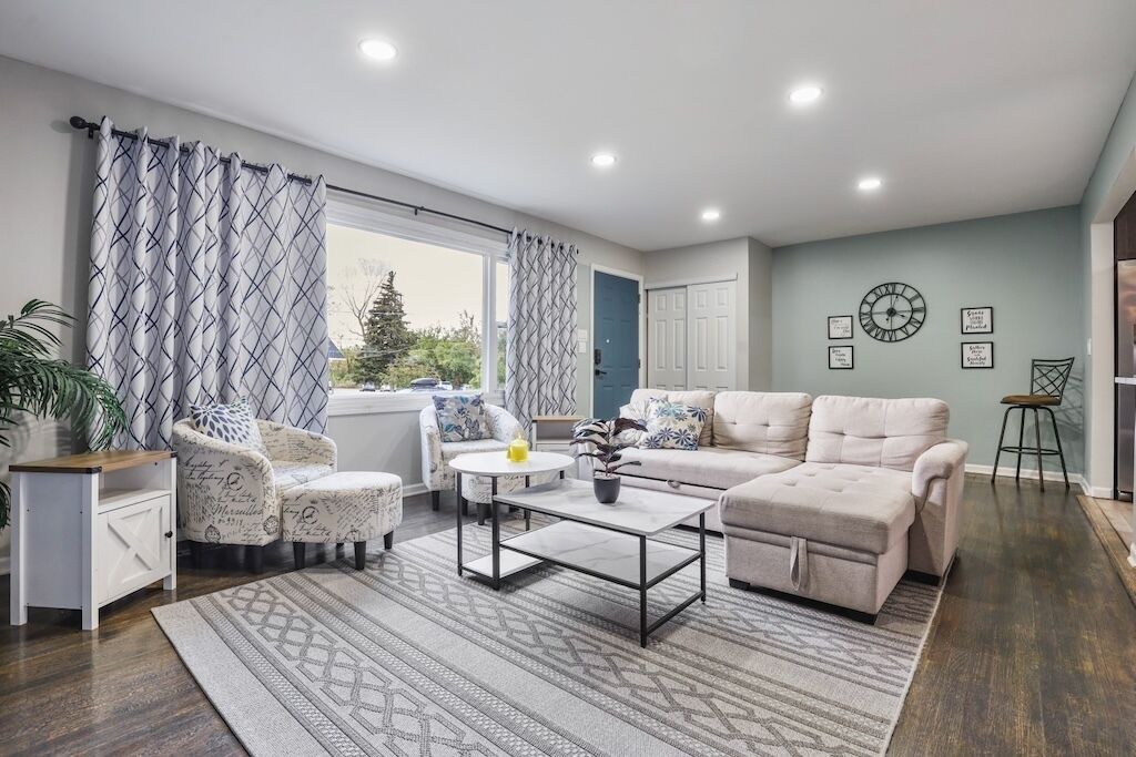 Photo of Livingroom in Wheaton