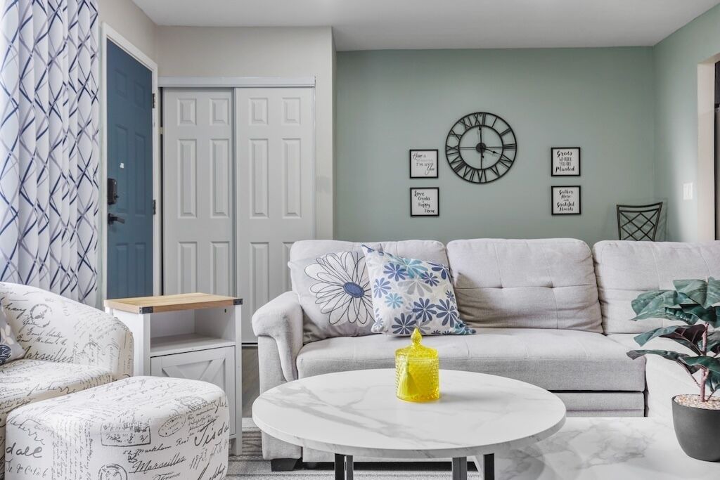 Photo of Livingroom in Wheaton
