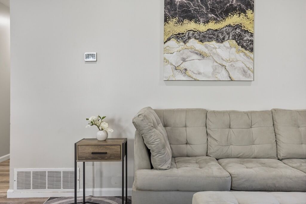 Photo of Livingroom in Bolingbrook