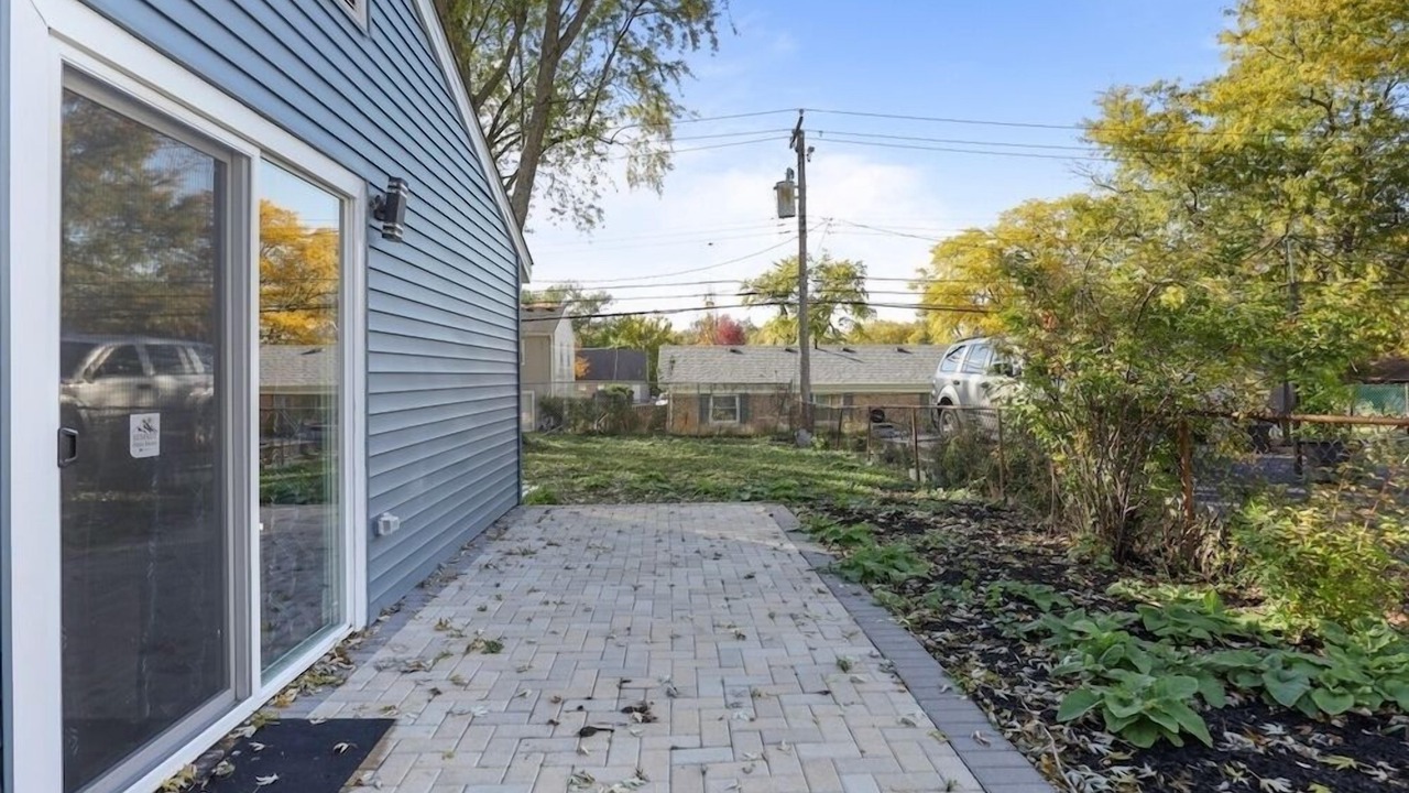 Photo of Outdoor in Bolingbrook