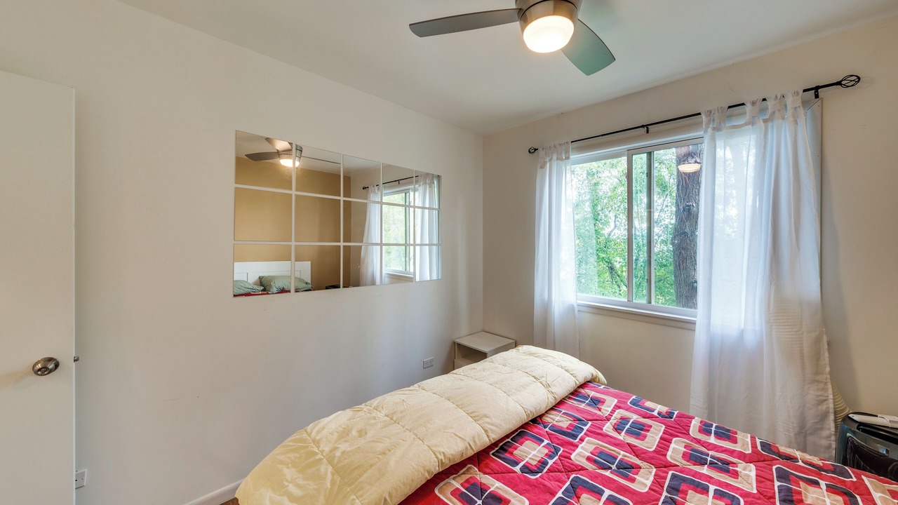 Photo of Bedroom in Fox Lake
