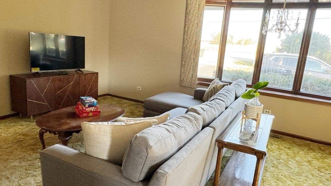 Photo of Livingroom in Homer Glen