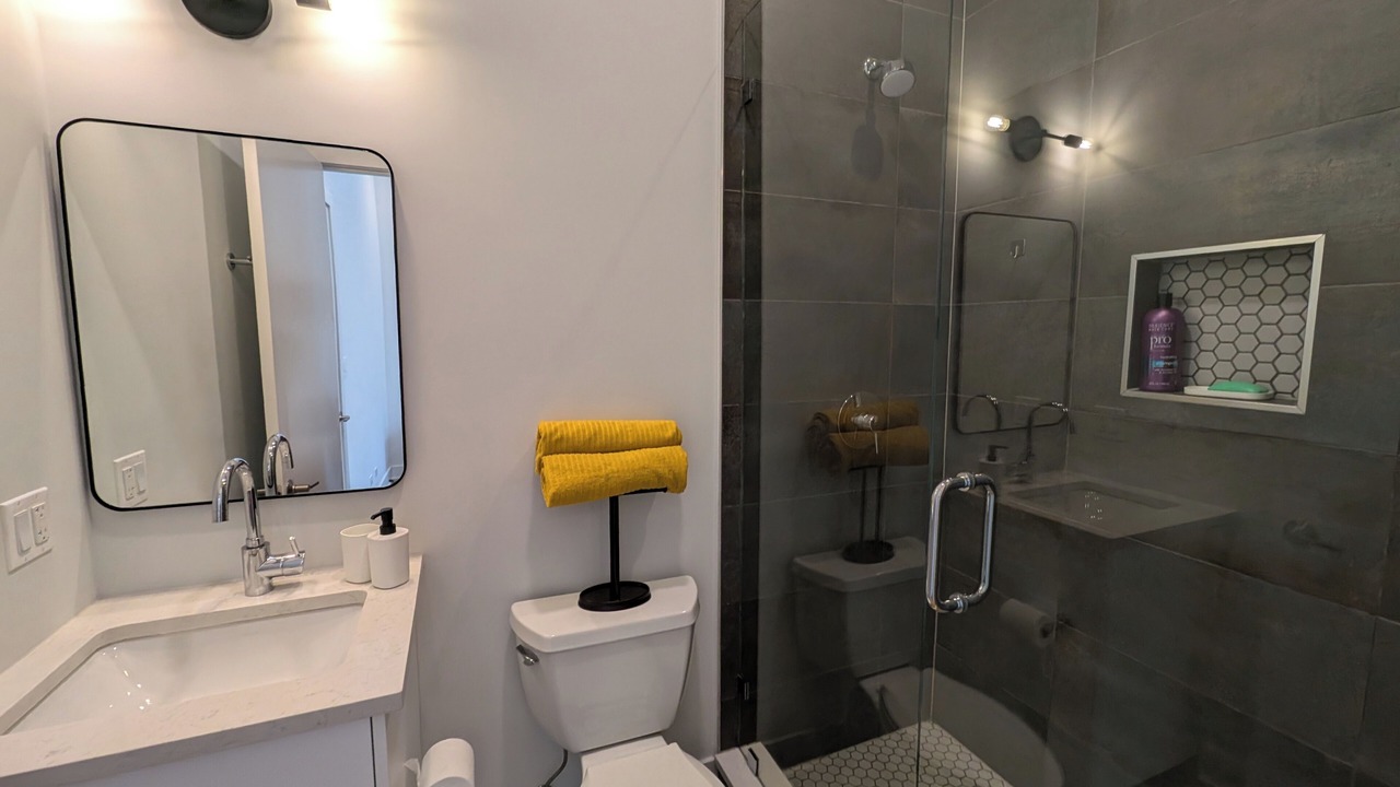 Photo of Bathroom in Roscoe Village