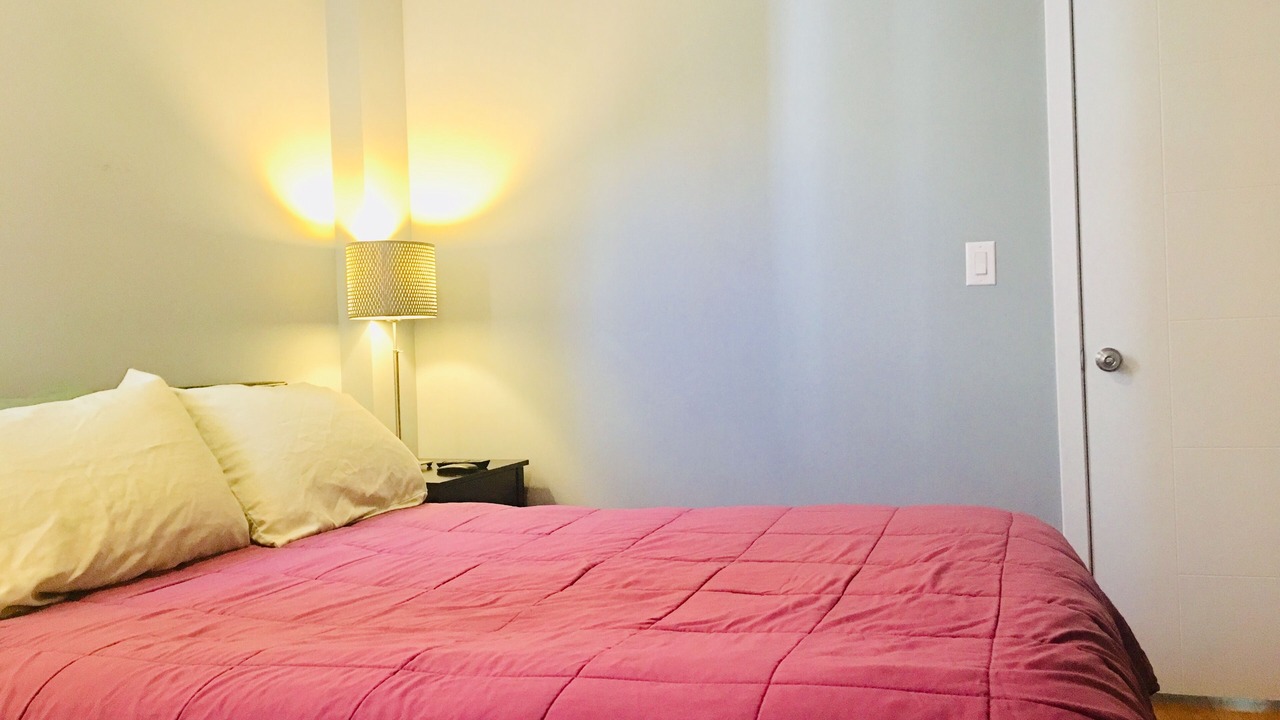 Photo of Bedroom in Edgewater