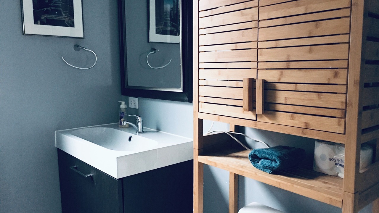 Photo of Bathroom in Edgewater