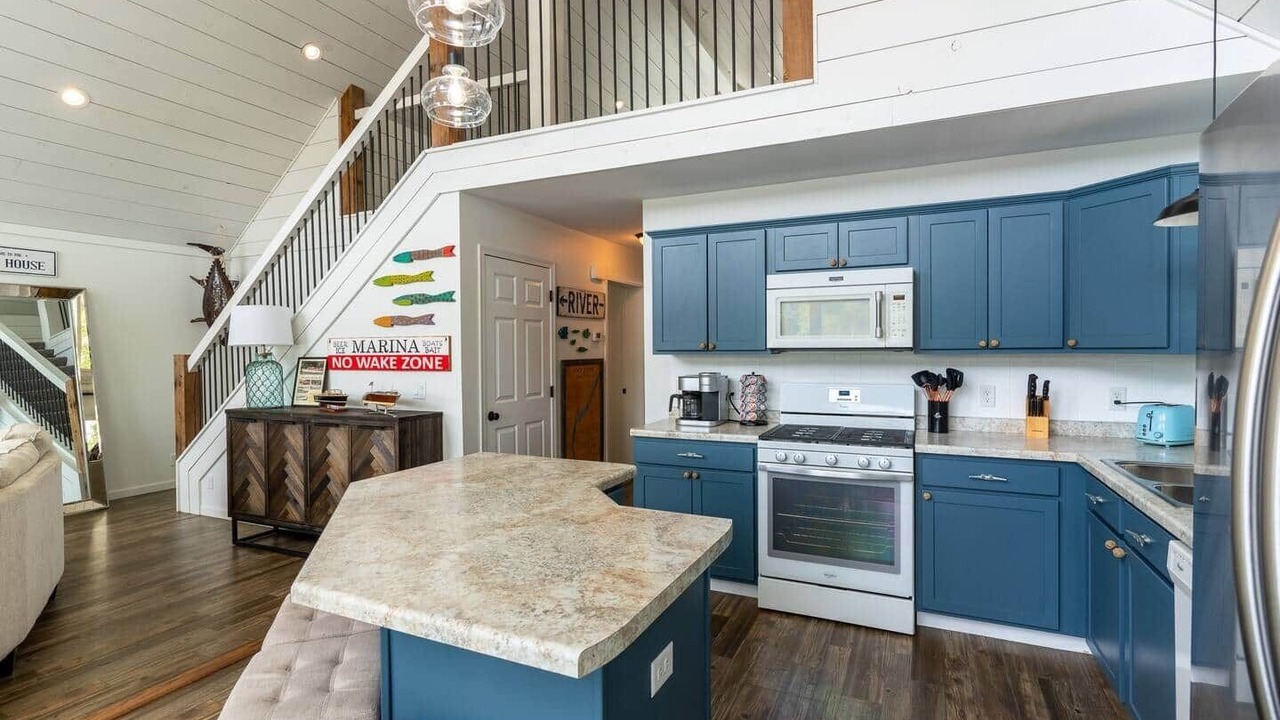 Photo of Kitchen in Holcomb
