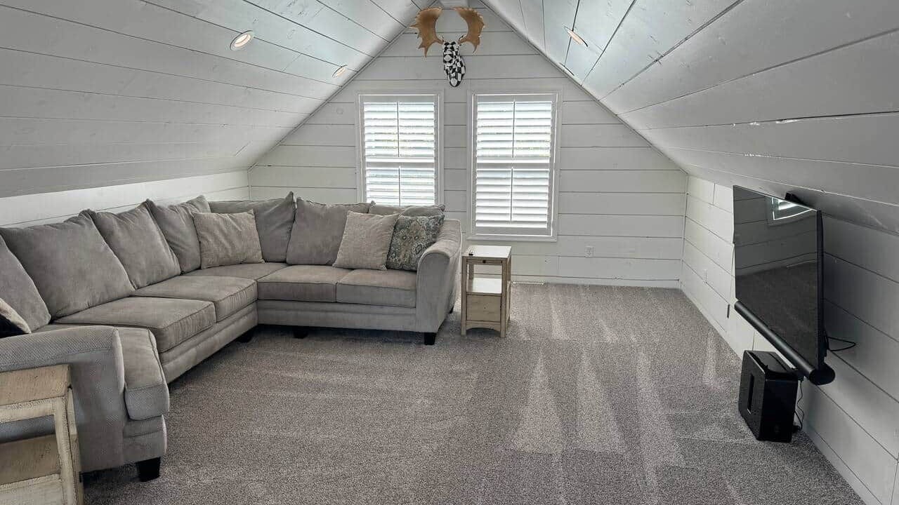 Photo of Livingroom in Holcomb