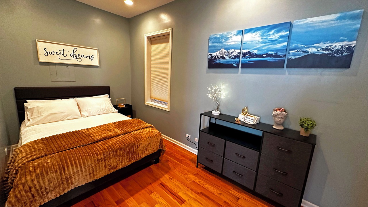 Photo of Bedroom in Noble Square