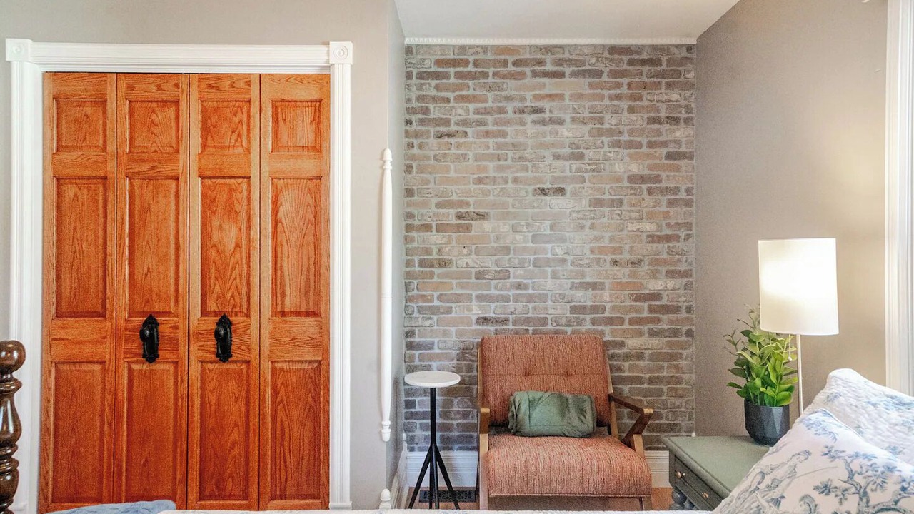 Photo of Bedroom in Grayslake