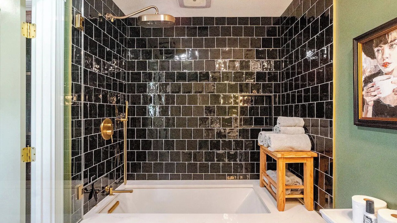 Photo of Bathroom in Grayslake