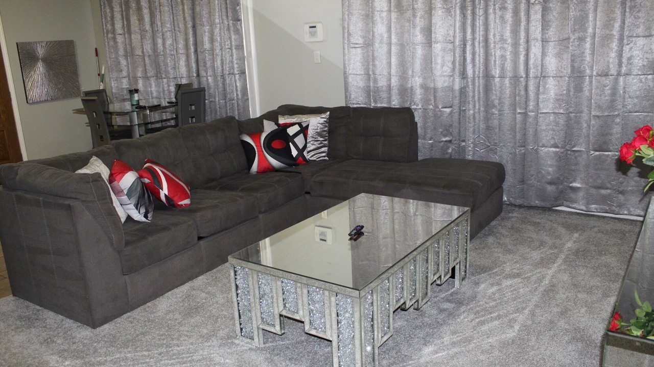 Photo of Livingroom in Calumet City