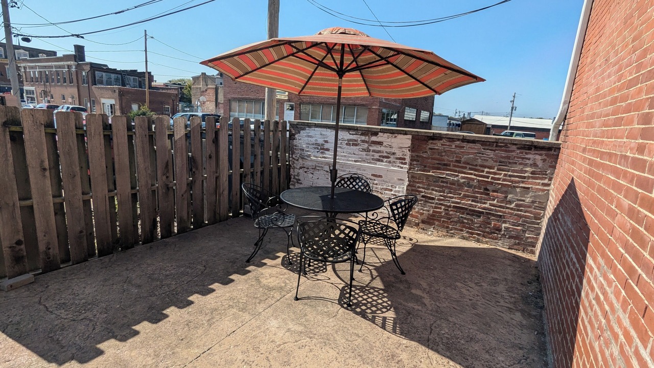 Photo of Outdoor in Belleville