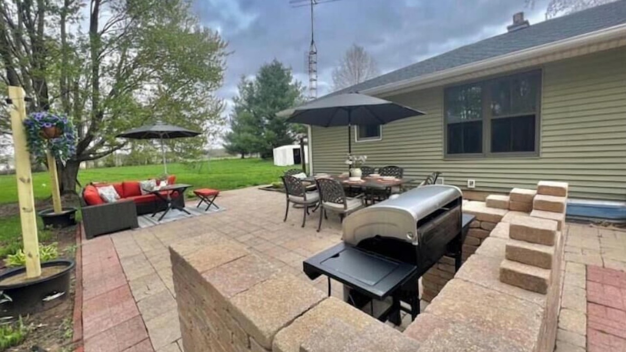 Photo of Outdoor in Dixon