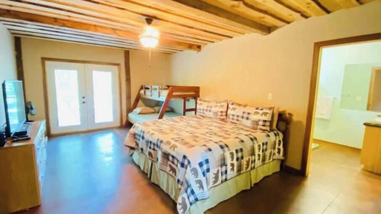 Photo of Bedroom in Dixon