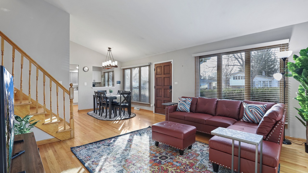 Photo of Livingroom in Arlington Heights