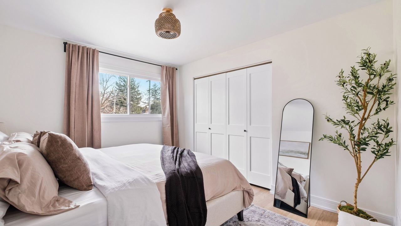 Photo of Bedroom in Homewood