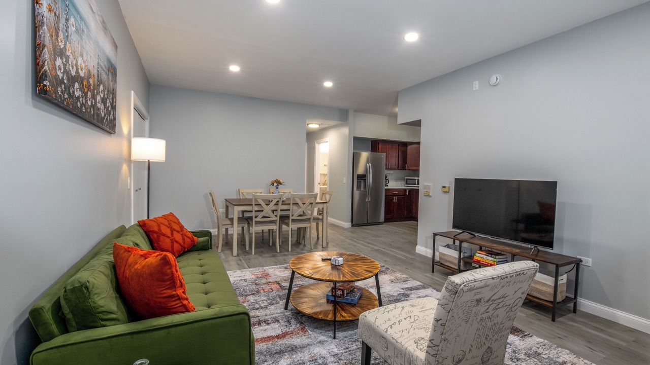 Photo of Livingroom in Lower West Side