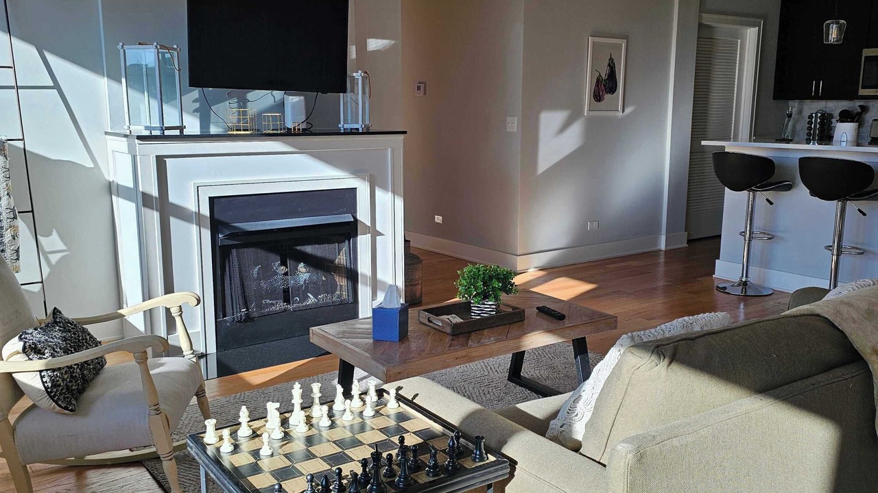 Photo of Livingroom in Lower West Side