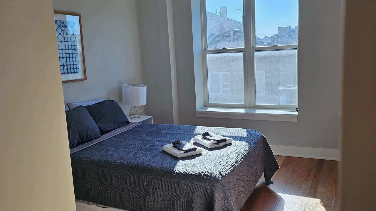 Photo of Bedroom in Lower West Side