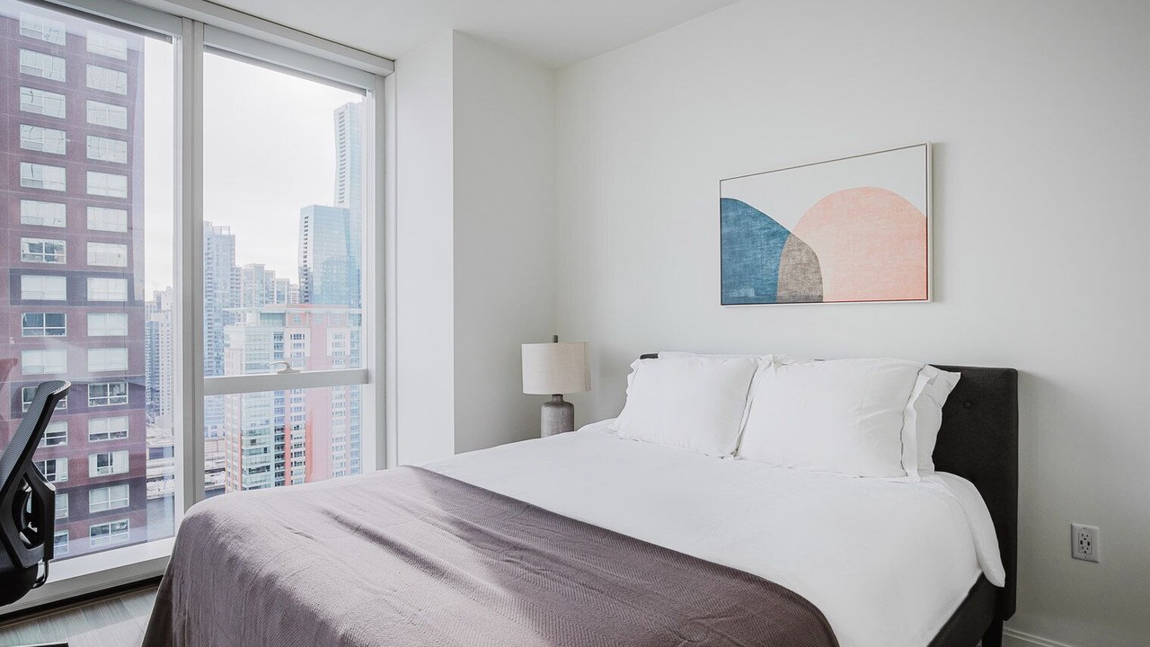 Photo of Bedroom in Streeterville