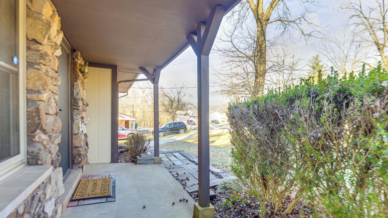 Photo of Outdoor in Belleville
