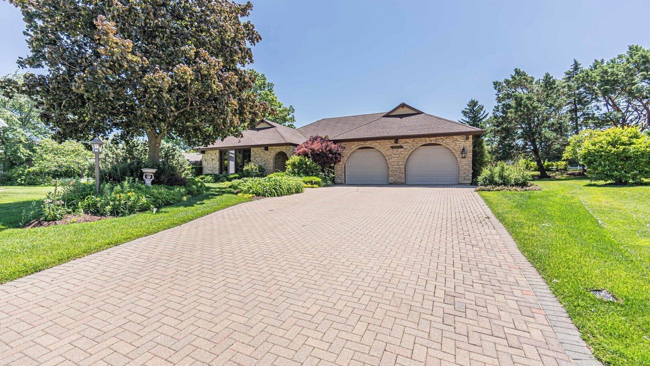 Photo of Outdoor in Schaumburg