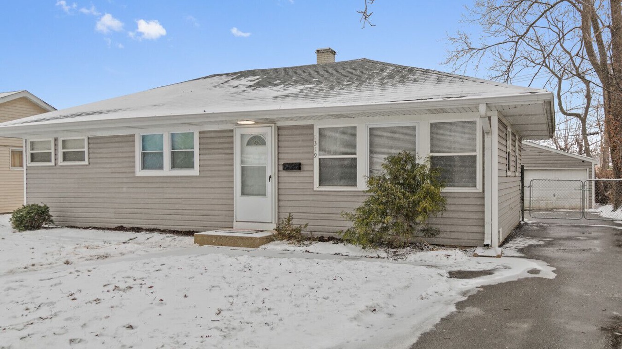 Photo of Outdoor in Waukegan
