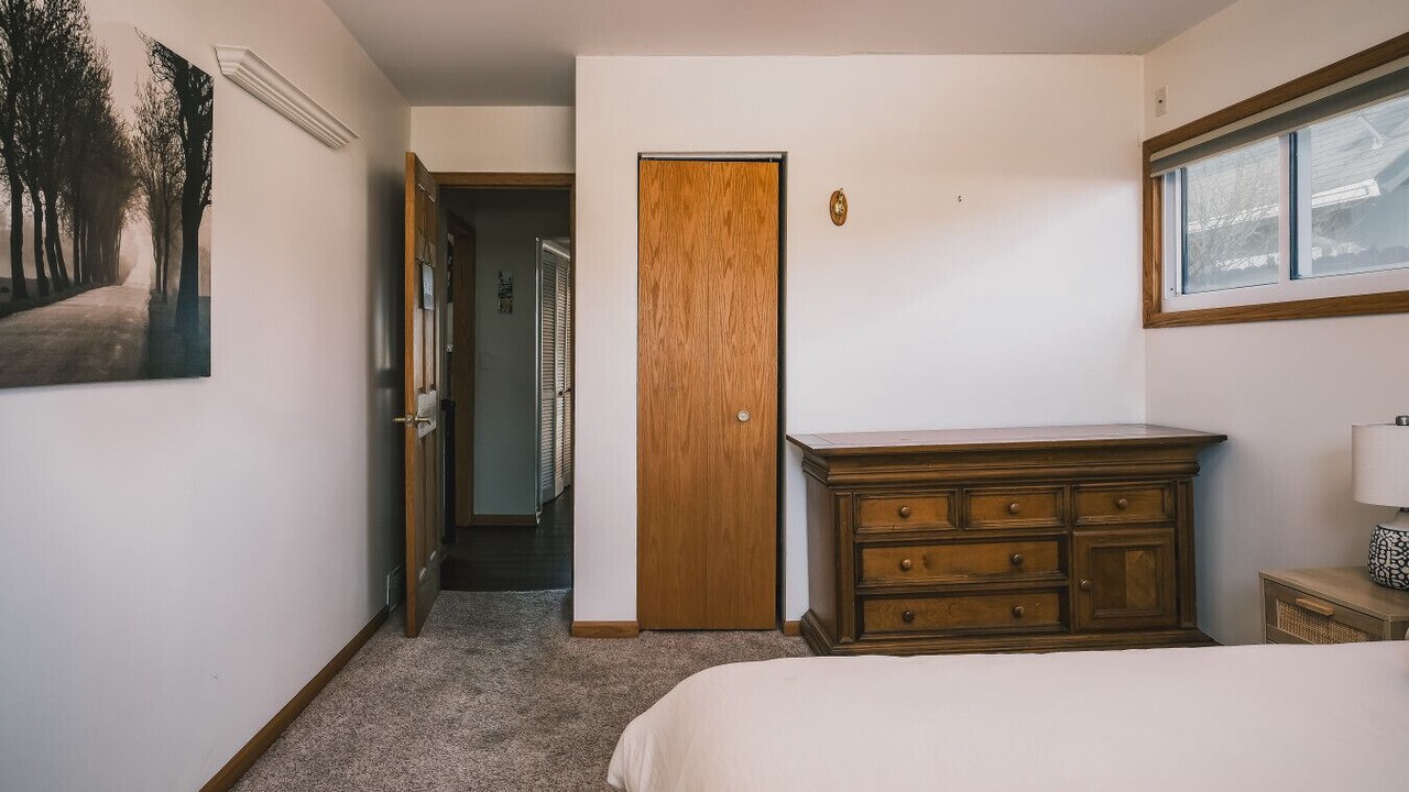 Photo of Bedroom in Fox Lake