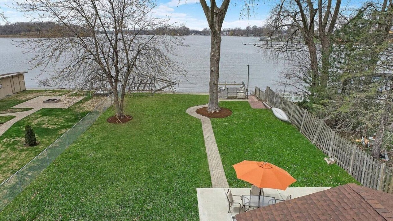 Photo of Outdoor in Fox Lake