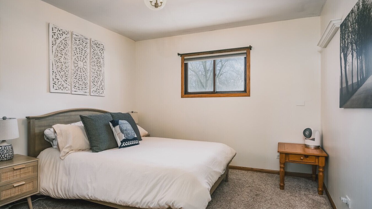 Photo of Bedroom in Fox Lake