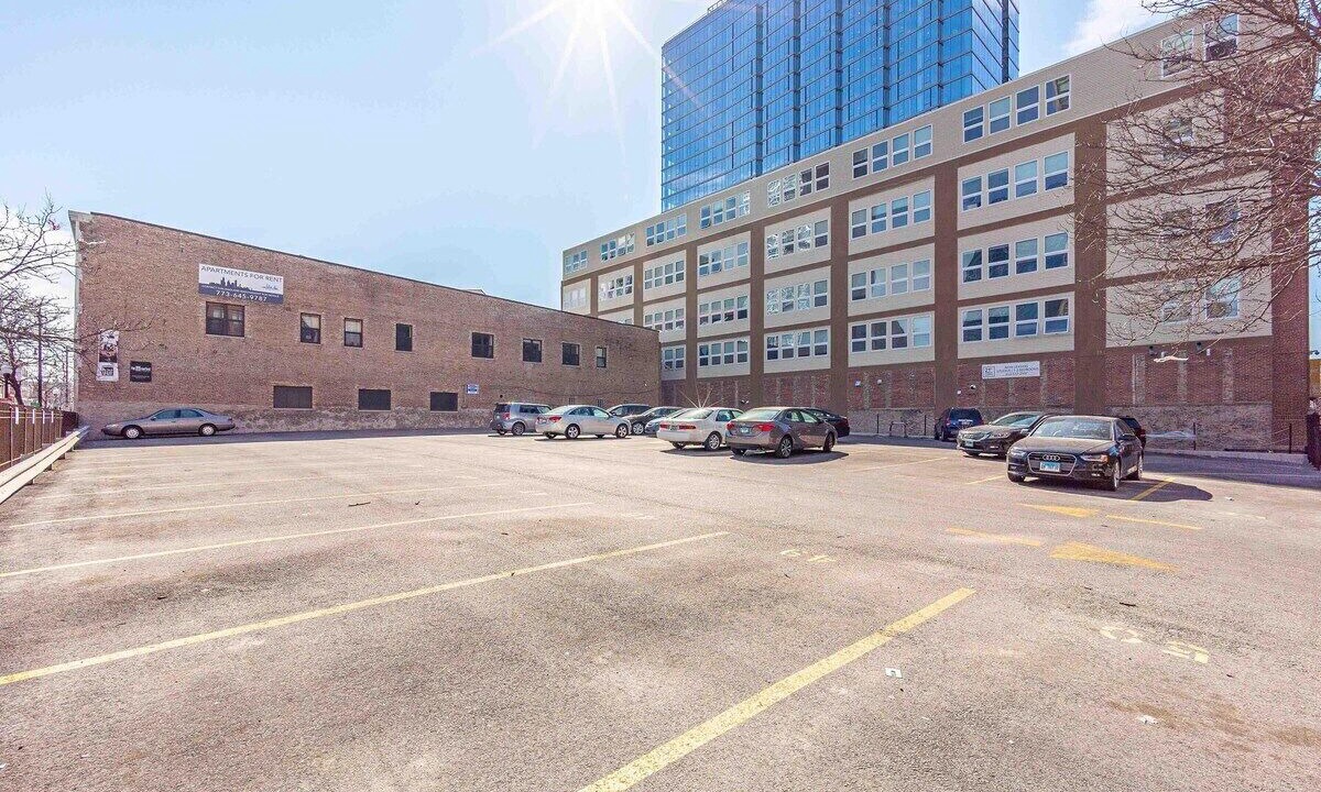 Photo of Outdoor in Near South Side