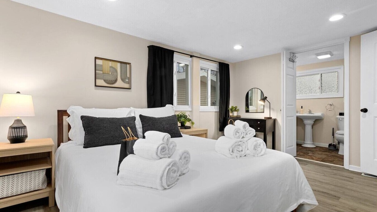 Photo of Bedroom in Creve Coeur