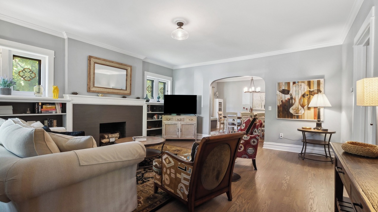 Photo of Livingroom in Rogers Park