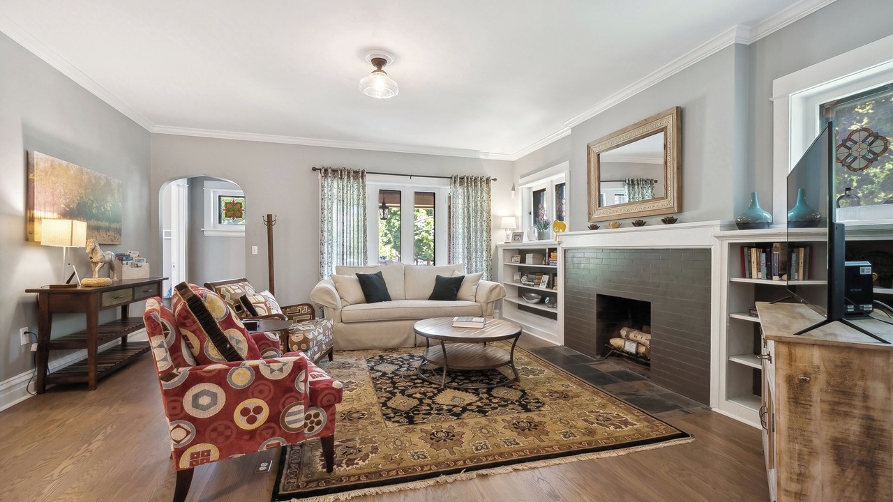 Photo of Livingroom in Rogers Park