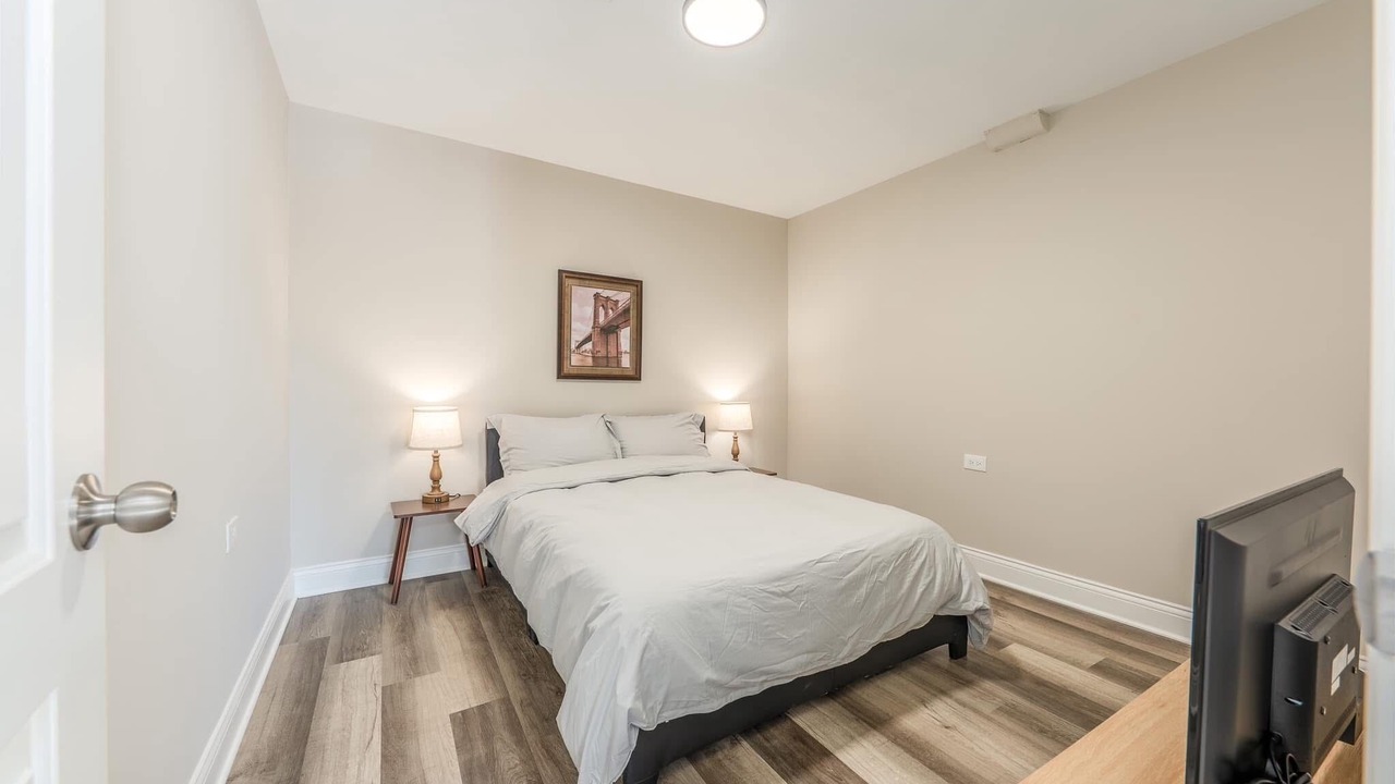 Photo of Bedroom in Olympia Fields