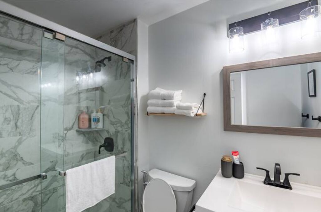 Photo of Bathroom in Plato Center