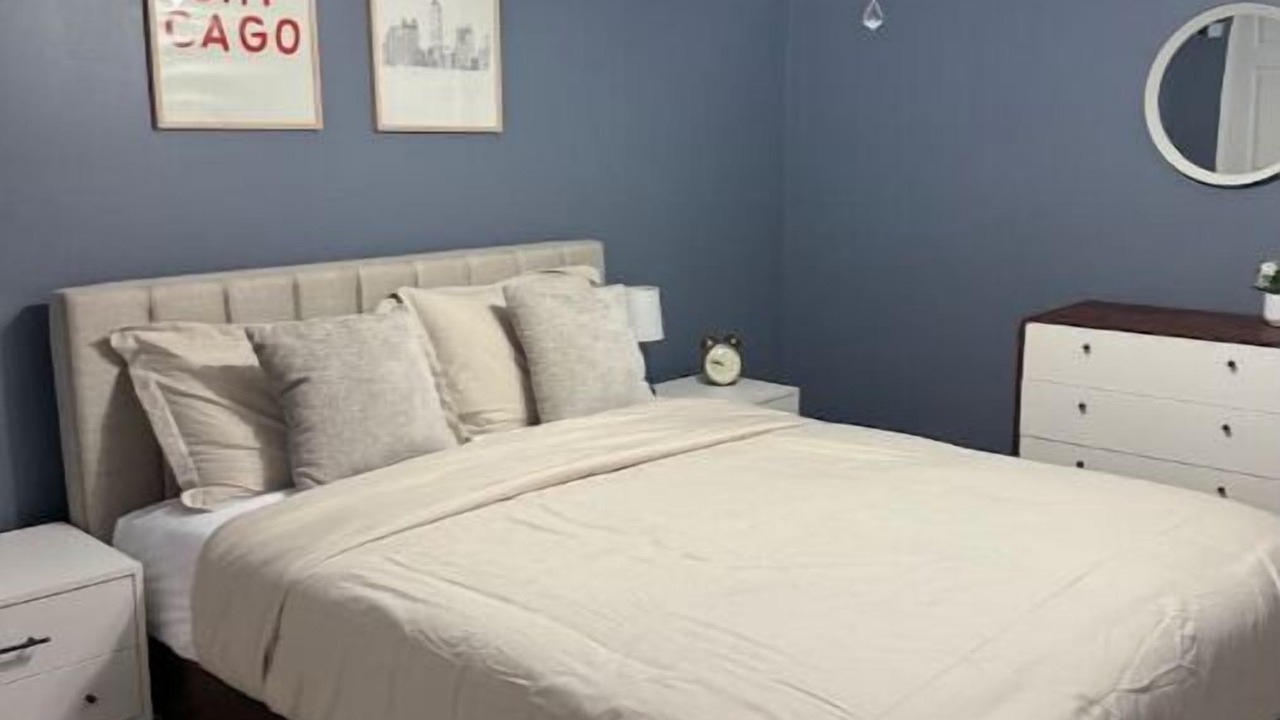 Photo of Bedroom in Plato Center
