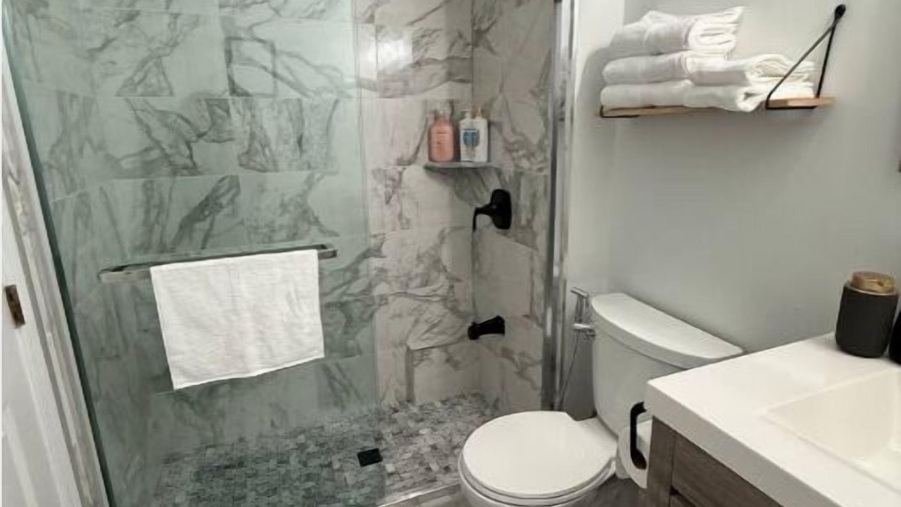 Photo of Bathroom in Plato Center