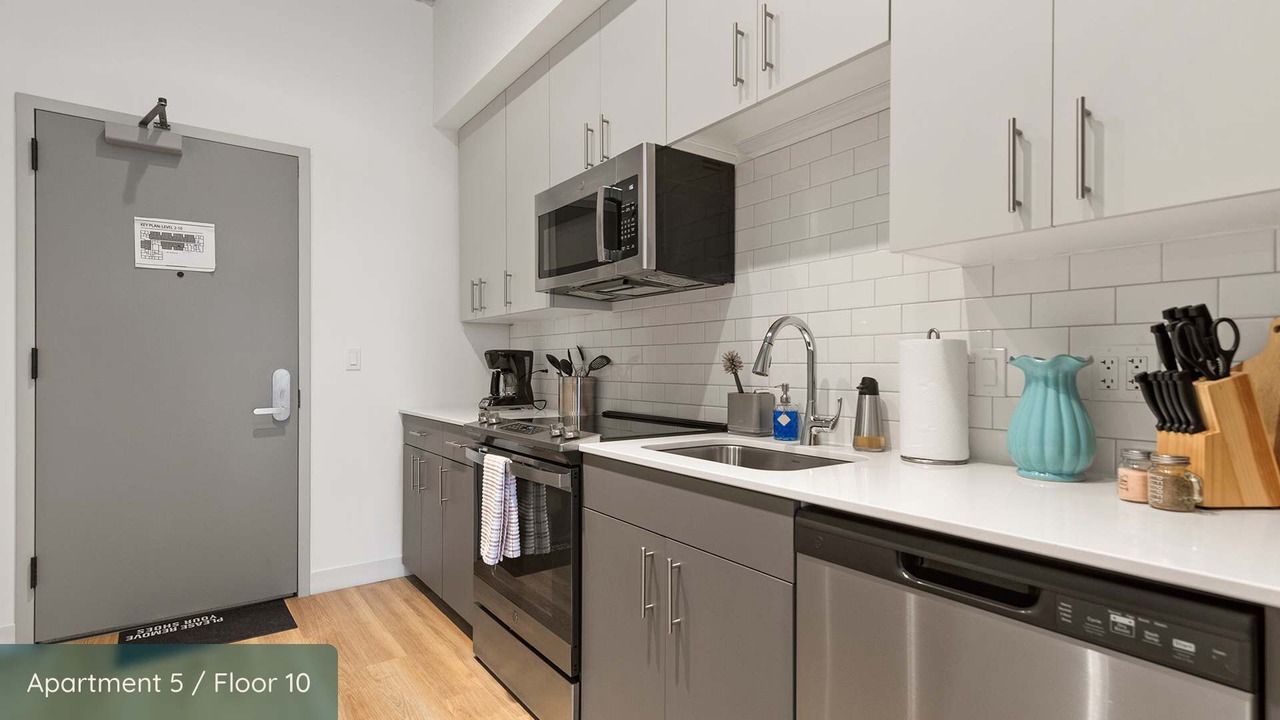 Photo of Kitchen in River North