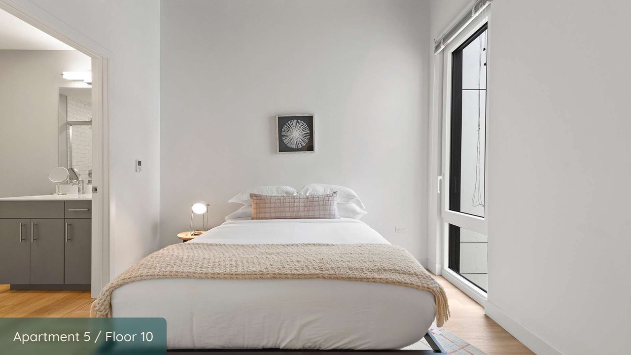 Photo of Bedroom in River North