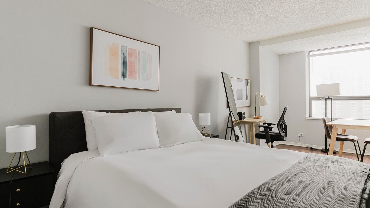 Photo of Bedroom in Streeterville