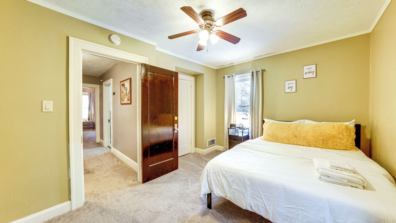 Photo of Bedroom in Joliet