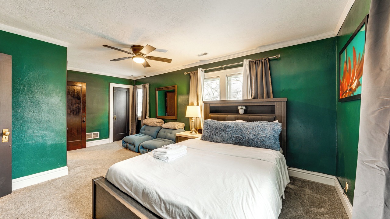 Photo of Bedroom in Joliet