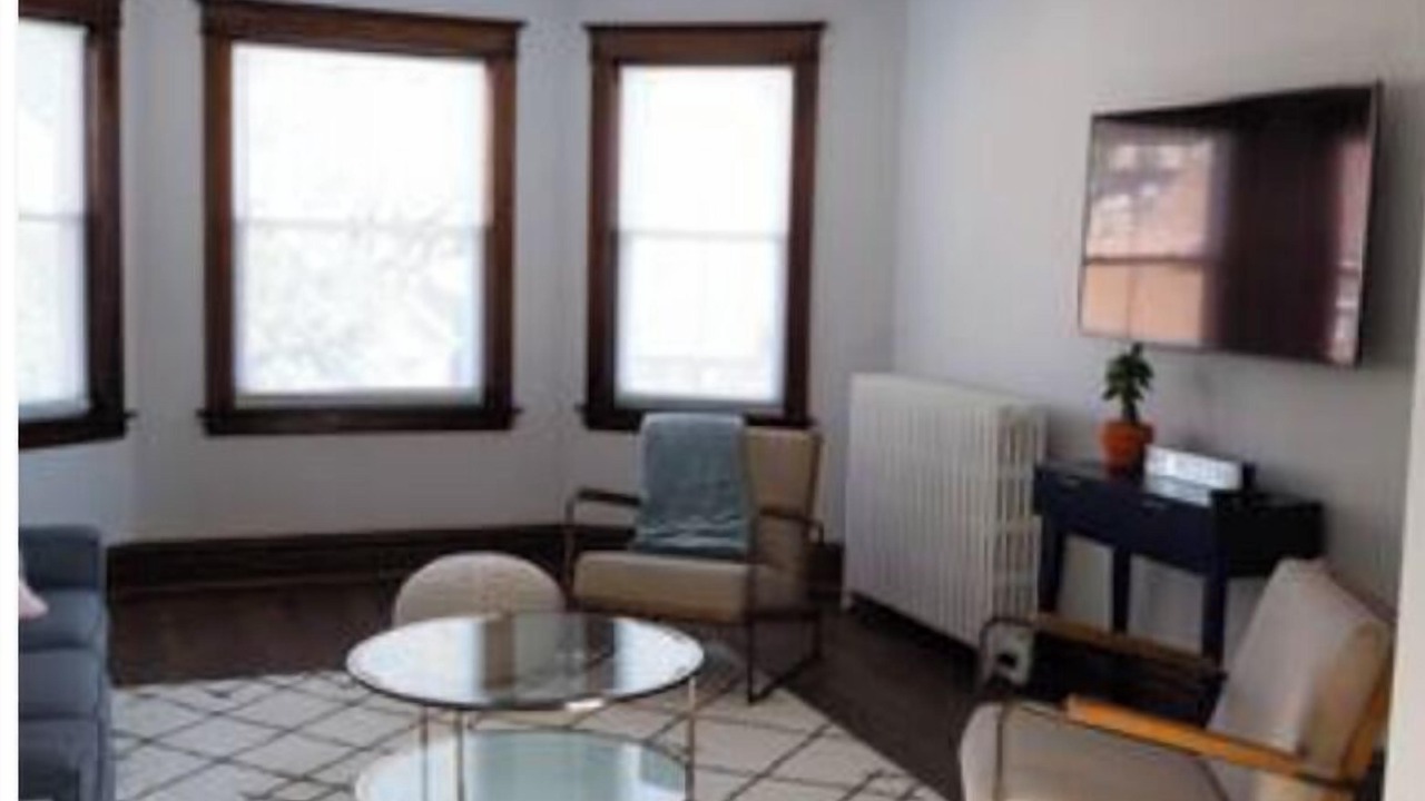 Photo of Livingroom in Forest Park