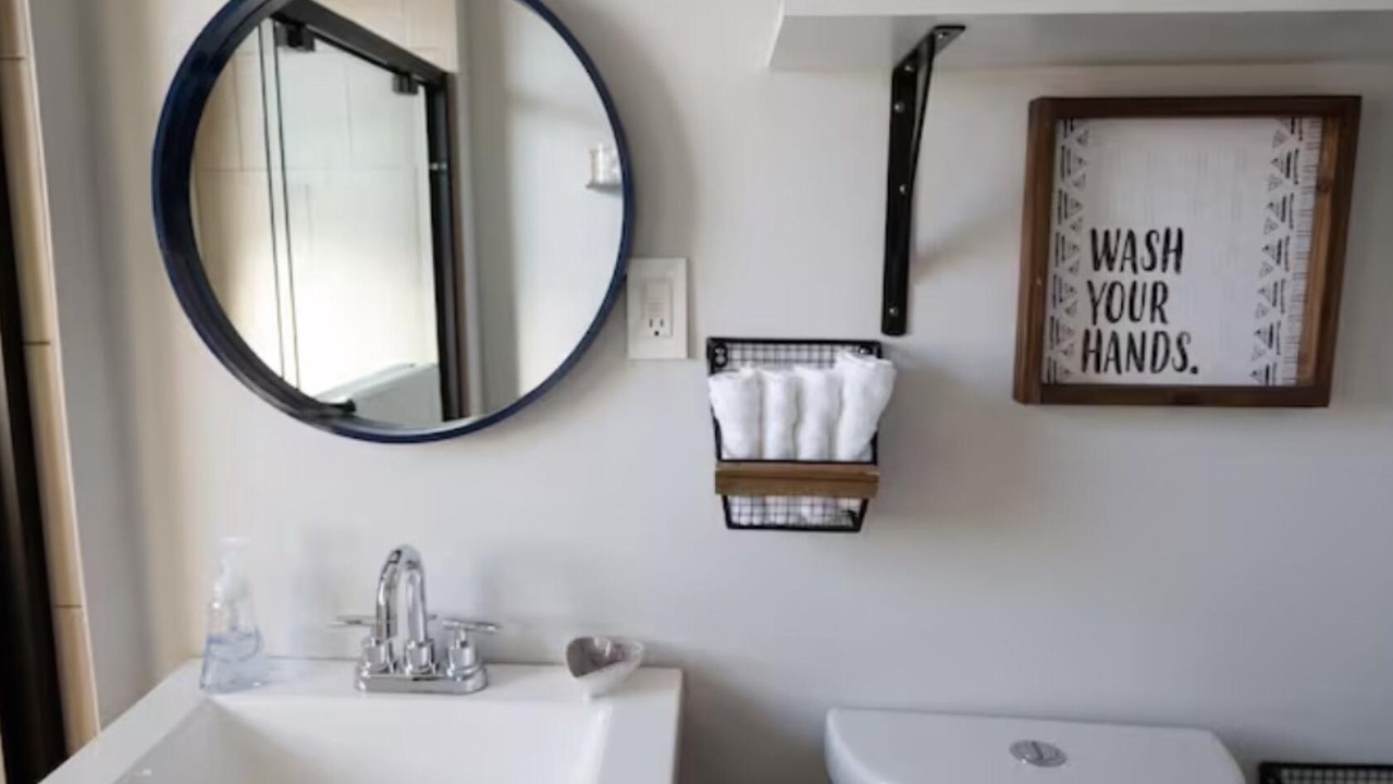 Photo of Bathroom in Forest Park
