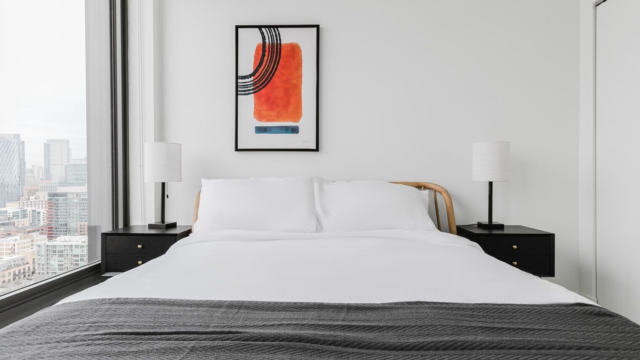 Photo of Bedroom in Near West Side